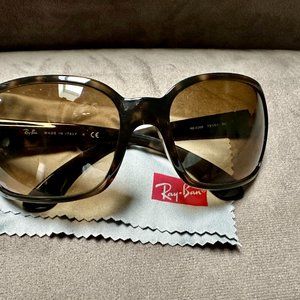 Ray-Ban oversized tortoiseshell sunglasses with brown lens